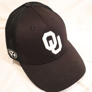 Oklahoma Sooners Too of The World Memory Flex Fit Hat